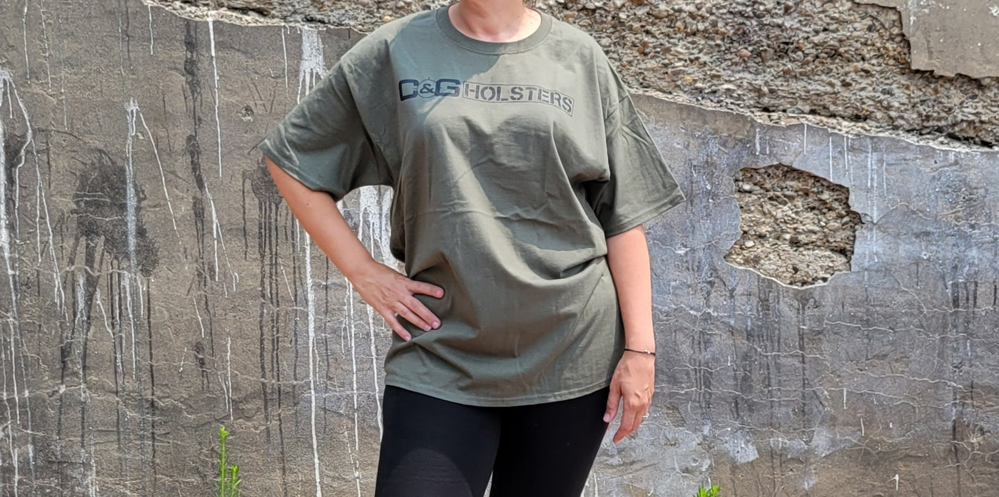 T-Shirt „Freedom at your Side“ | Bekleidung | C&amp;G Holsters 